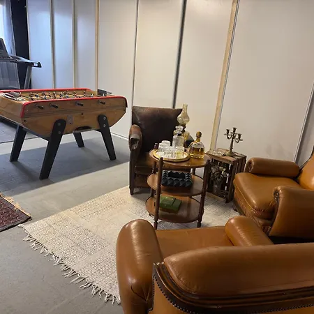 Dom wakacyjny Maison 47m2 A 10min Des Plages - Billard, Baby, Salle De Sport, Jardin